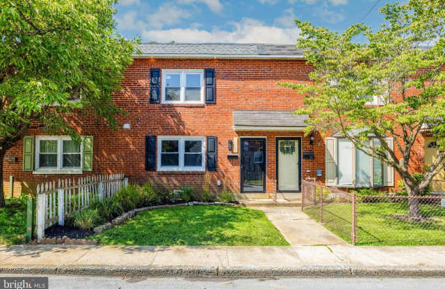 704 S ADAMS STREET - 704 South Adams Street, West Chester, PA 19382 704 S ADAMS STREET - 704 South Adams Street, West Chester, PA 19382