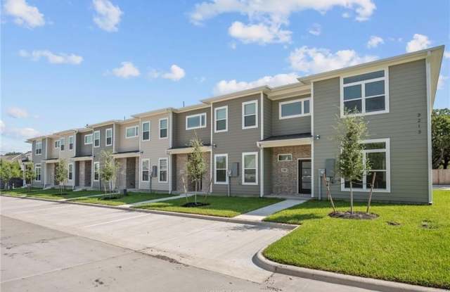 3213 Link Street photos photos