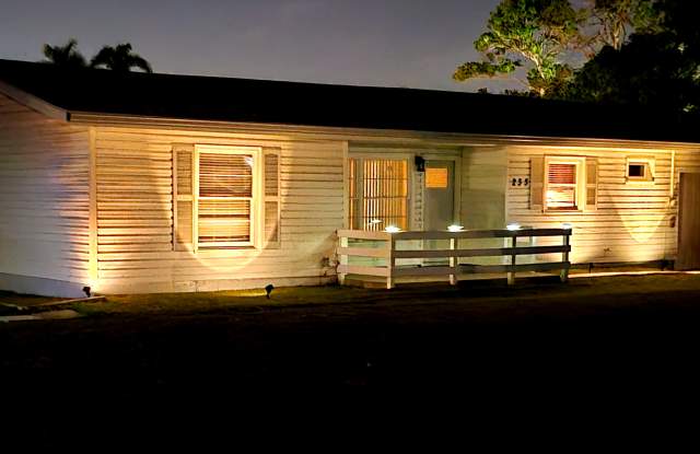 233 Magellan Drive photos photos 233 Magellan Drive photos photos