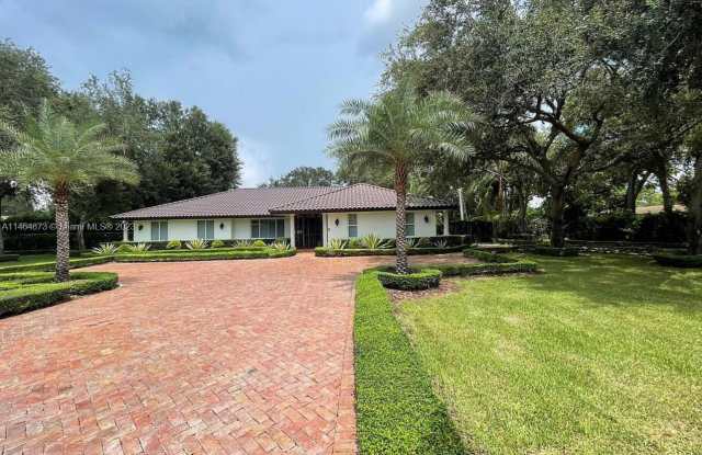 8801 SW 124th St - 8801 Southwest 124th Street, Kendall, FL 33176
