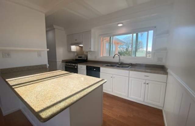 2907 State Street - M photos photos