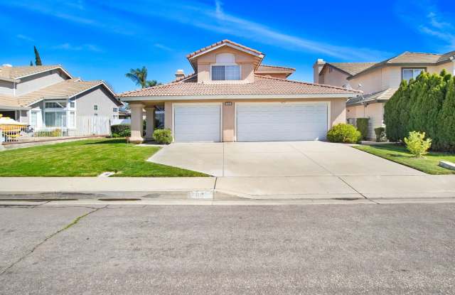 Coming Soon! Your Perfect Two-Story 4 Bedroom/3 Bathroom "Heritage" Fontana Home. Gallery 3
