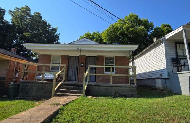 253 Ingle Ave photos photos