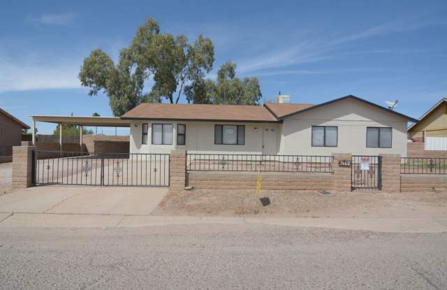 Updated 3 Bedroom 2 Bath Home! Southwest Tucson Location! - 7460 West Calle Lerdo, Valencia West, AZ 85757 Updated 3 Bedroom 2 Bath Home! Southwest Tucson Location! - 7460 West Calle Lerdo, Valencia West, AZ 85757