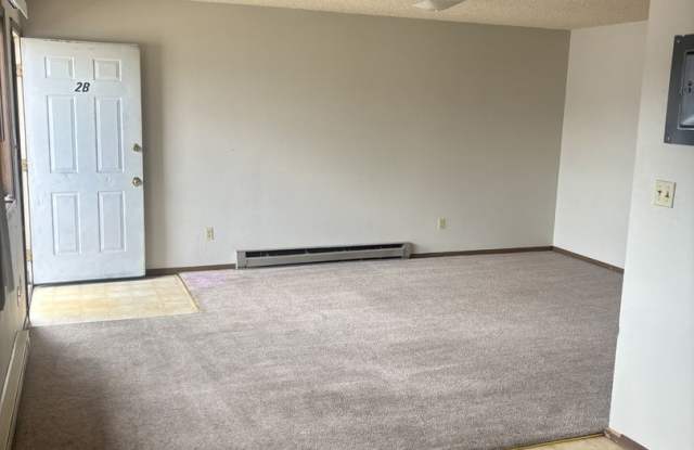 2203 GARFIELD Gallery 2