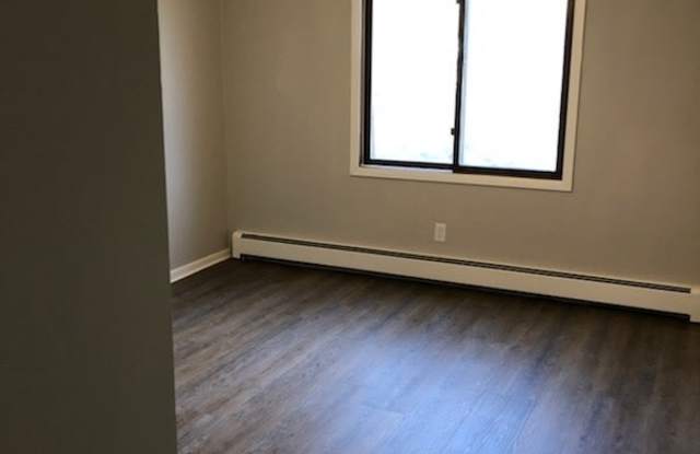 2244 Johnson St Ne Gallery 1