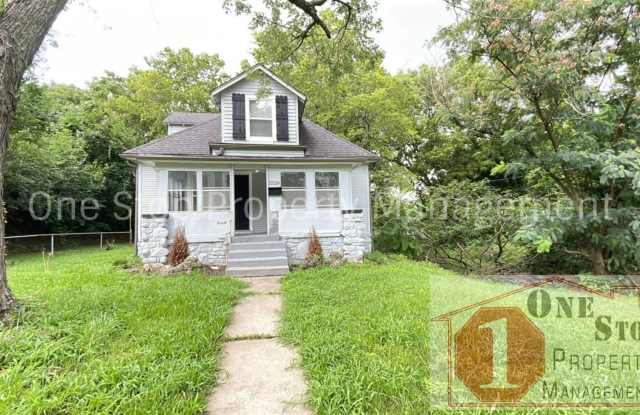 Beautiful 4 Bedroom 2 Bathroom Home in Kansas City! photos photos