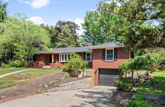 216 Friendship Trail - 216 Friendship Trail, Pottawattamie Park, IN 46360