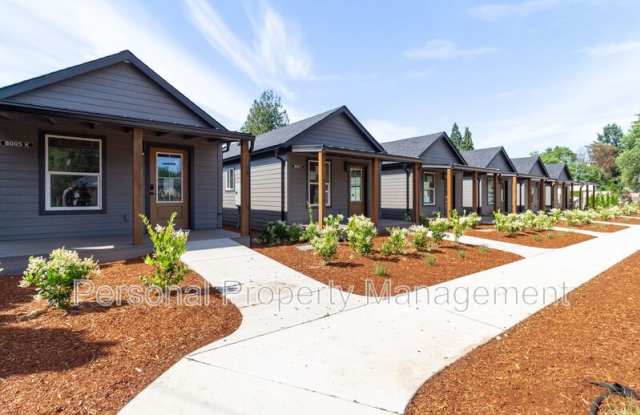 8005 NE 32nd St - 8005 Northeast 32nd Street, Vancouver, WA 98662