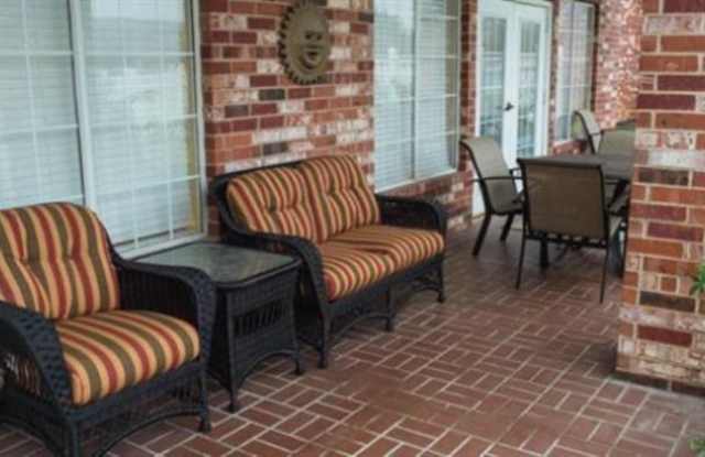 Horizon Bay - North Richland Hills Senior Apartments Gallery 4