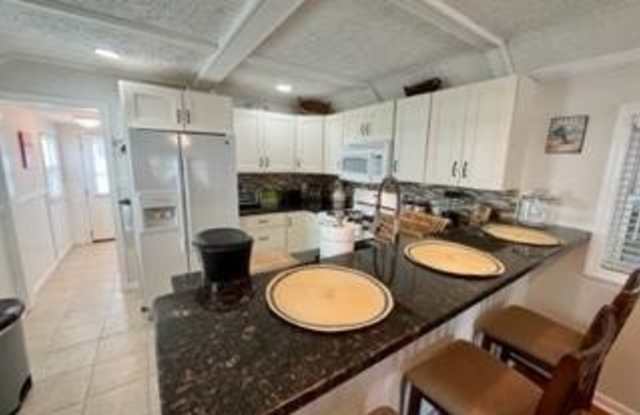 119 Lake Terrace Gallery 3