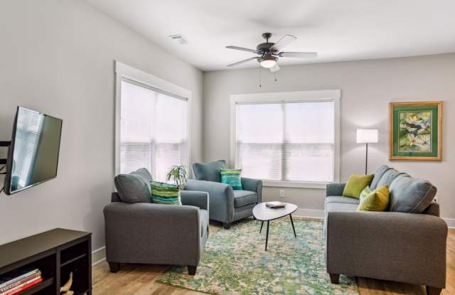 801 Coles Ferry Pike - 1 Gallery 2