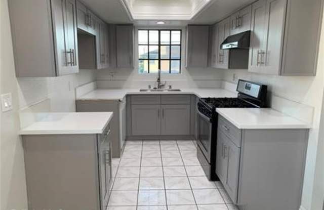 3982 Green Avenue - 3982 Green Avenue, Los Alamitos, CA 90720
