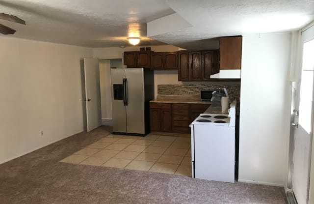 1528 E 8640 S - 1528 8640 South, Sandy, UT 84093