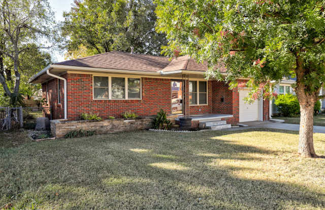 806 Denison Drive photos photos