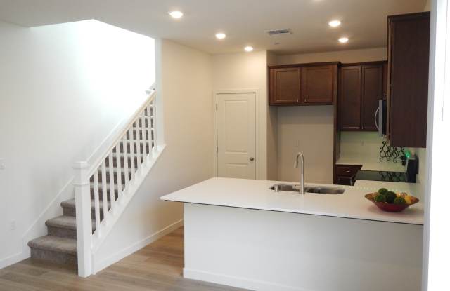 3613 Misty Lake Drive Gallery 4