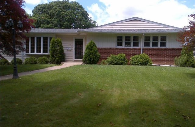 125 Battle Avenue - 125 Battle Avenue, White Plains, NY 10606