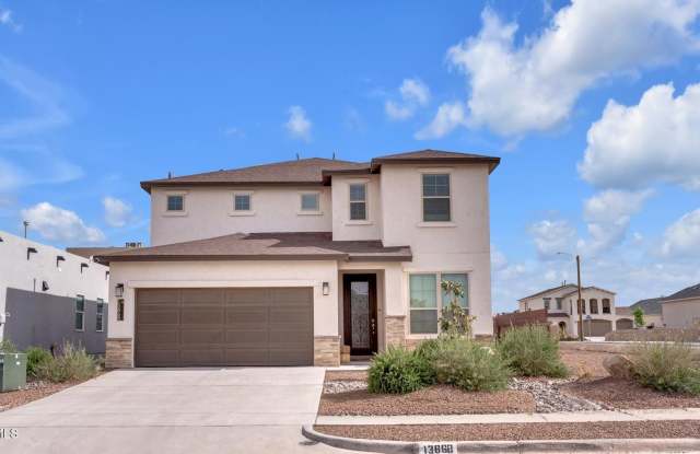 East El Paso 4 bed Refrig A/C photos photos