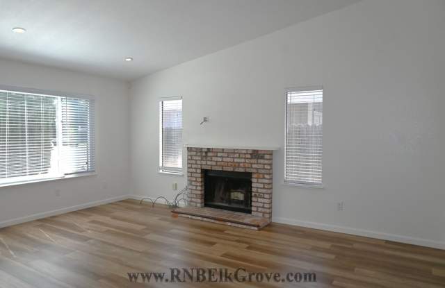 23 Farallon Circle Gallery 4