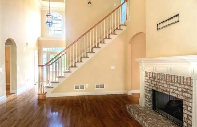 4820 Magnolia Creek Drive Gallery 4