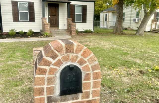 3720 Joplin Avenue - 3720 Joplin Avenue, Groves, TX 77619