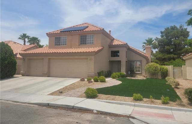 4013 Forest Knoll Lane Gallery 2