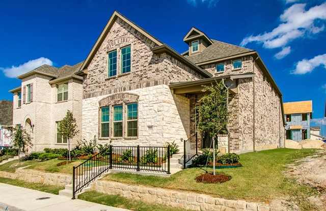 17832 Bottlebrush Drive Gallery 2