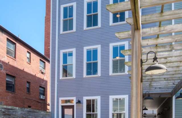 638 NEWTON Place NW unit: 638B photos photos