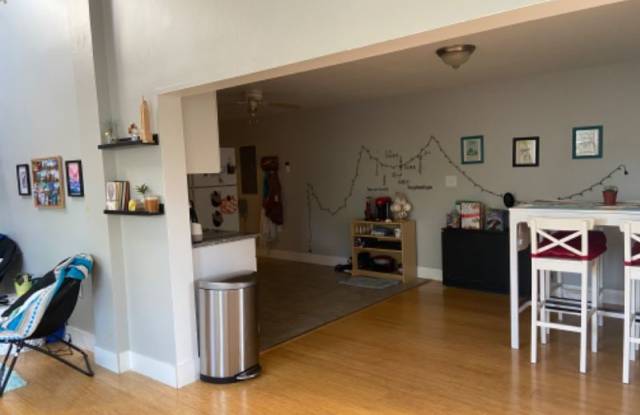 300 Elmira St 15 Gallery 3