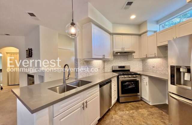 10796 Sabre Hill Drive Gallery 3