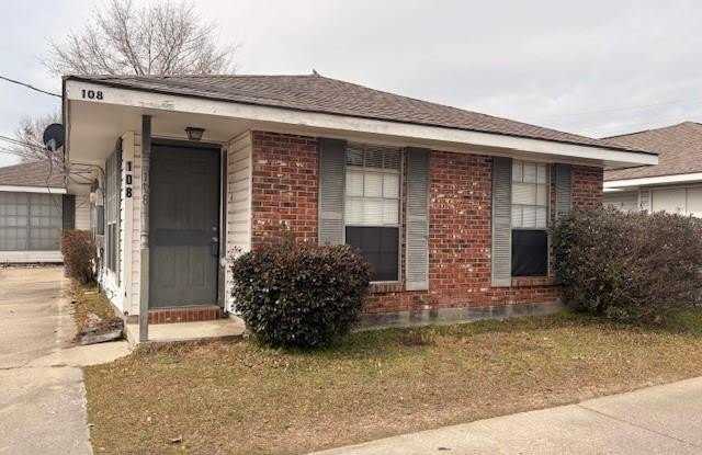 108 PARKWAY NORTH Drive 108 photos photos