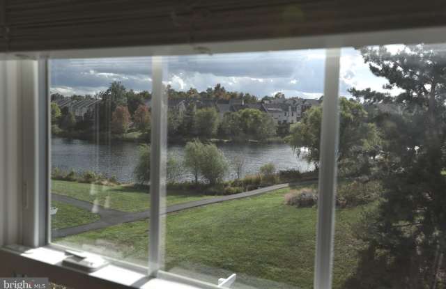 44057 RISING SUN TERRACE Gallery 2