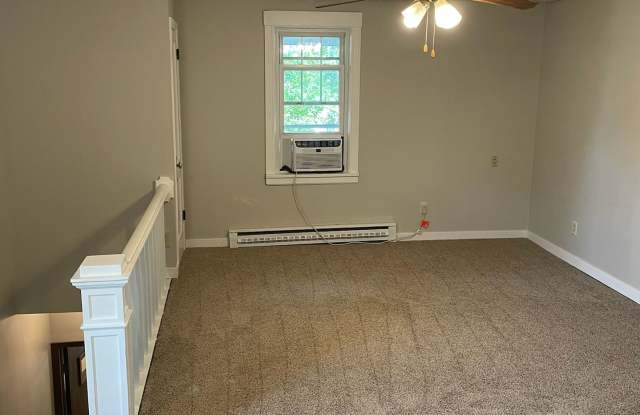 49 1/2 9th st photos photos