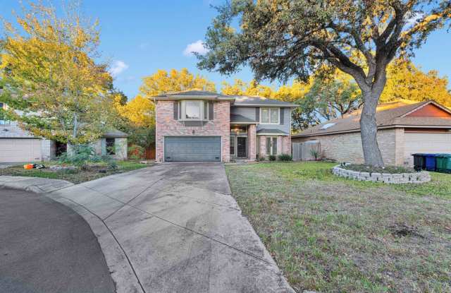 Charming 2-Story Home in The Great Northwest Neighborhood– Spacious  Convenient Living! photos photos