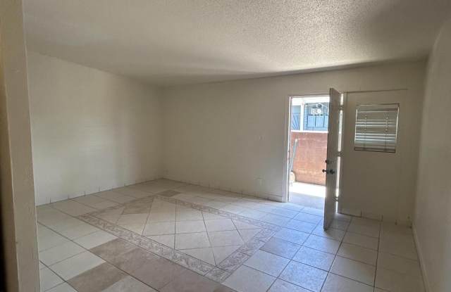 1716 E Elton Avenue photos photos