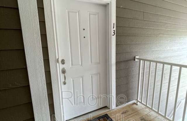 8121 Lenox Creekside Dr Gallery 2
