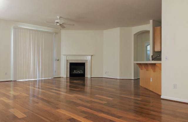 Available Nov. 1st! 3 Bedroom 2 Bath Spacious Home Located In Los Alamos Gallery 4