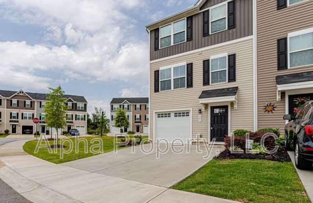 301 Parkridge Way Gallery 2