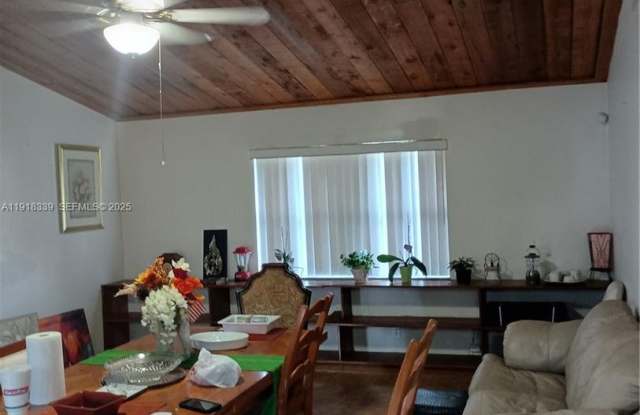 1125 NW 78th Avenue, Plantation, FL 33322 Gallery 4