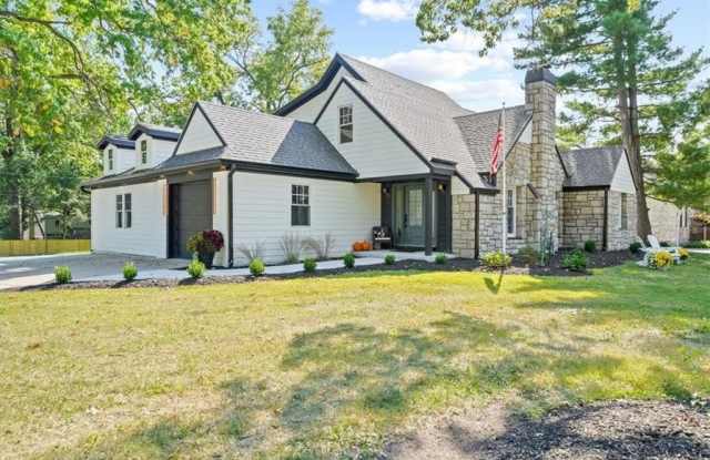 8301 Lee Boulevard photos photos
