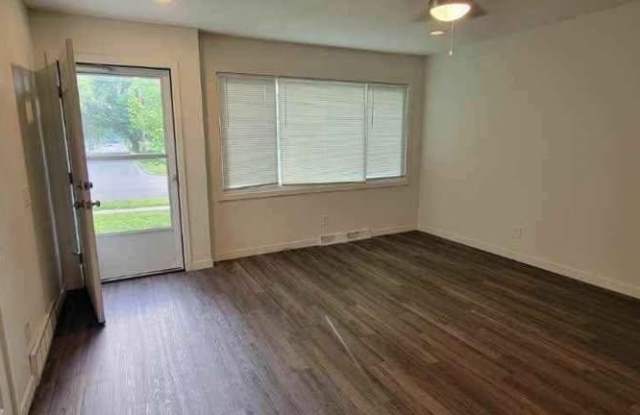 2801 Victoria Ln. Gallery 3