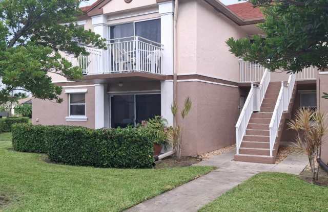 1276 SW 113th Ter photos photos