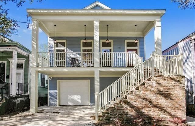 4044 BANKS Street - 4044 Banks Street, New Orleans, LA 70119