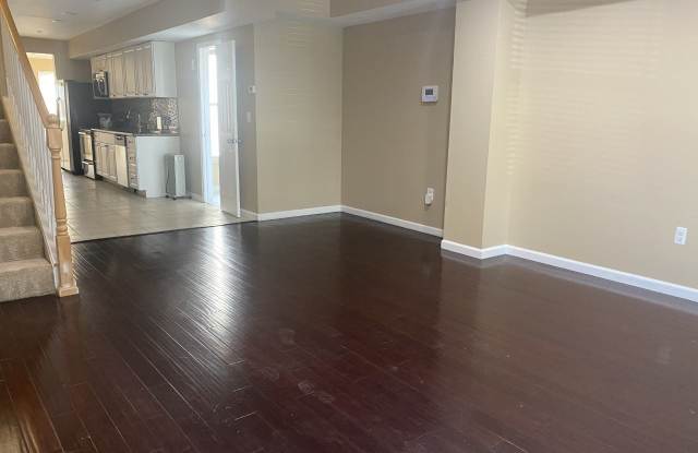 1608 Montello Avenue Northeast Gallery 2