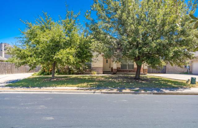 18745 Candace Loop Gallery 1