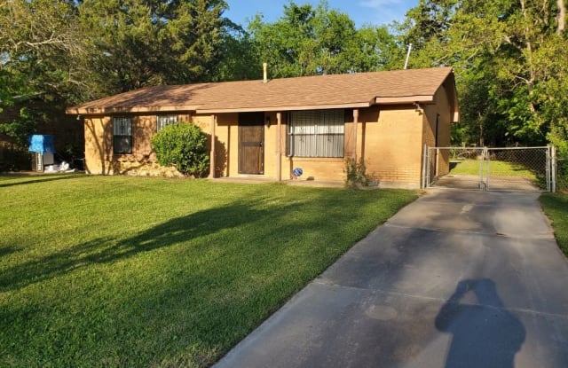 5145 Newbury Ln - 5145 Newbury Lane, Montgomery, AL 36108