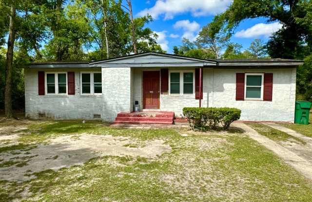 2324 Sterling Pl photos photos