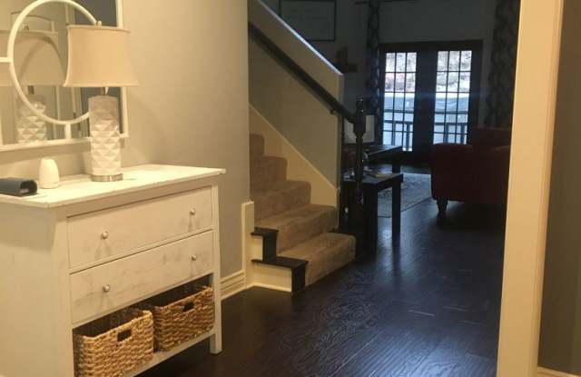 792 Foothills Drive Gallery 2