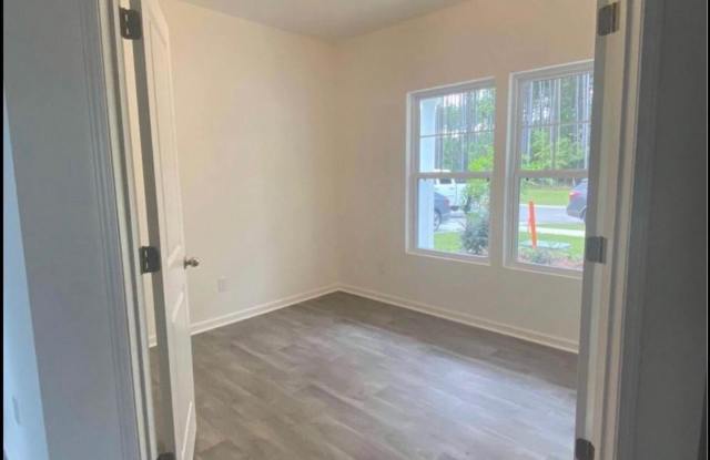 460 Fox Sparrow Court Gallery 2