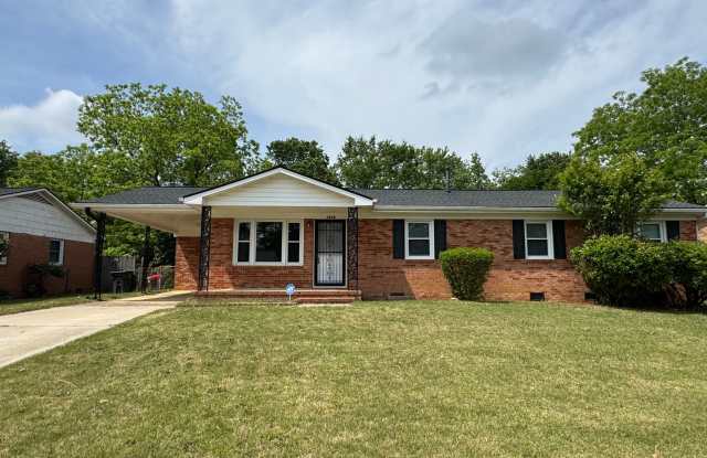 Beautifully Renovated 4 Bedroom Home photos photos